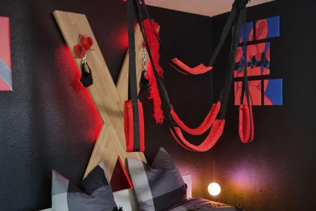 Le Coin Des Desirs Bdsm Apartment Strasbourg Exterior foto